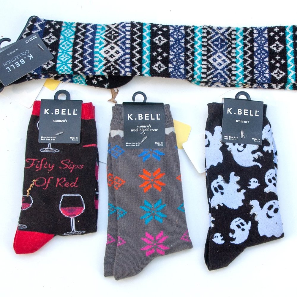Set of 4 Pairs of Women's K Bell Patterned Socks